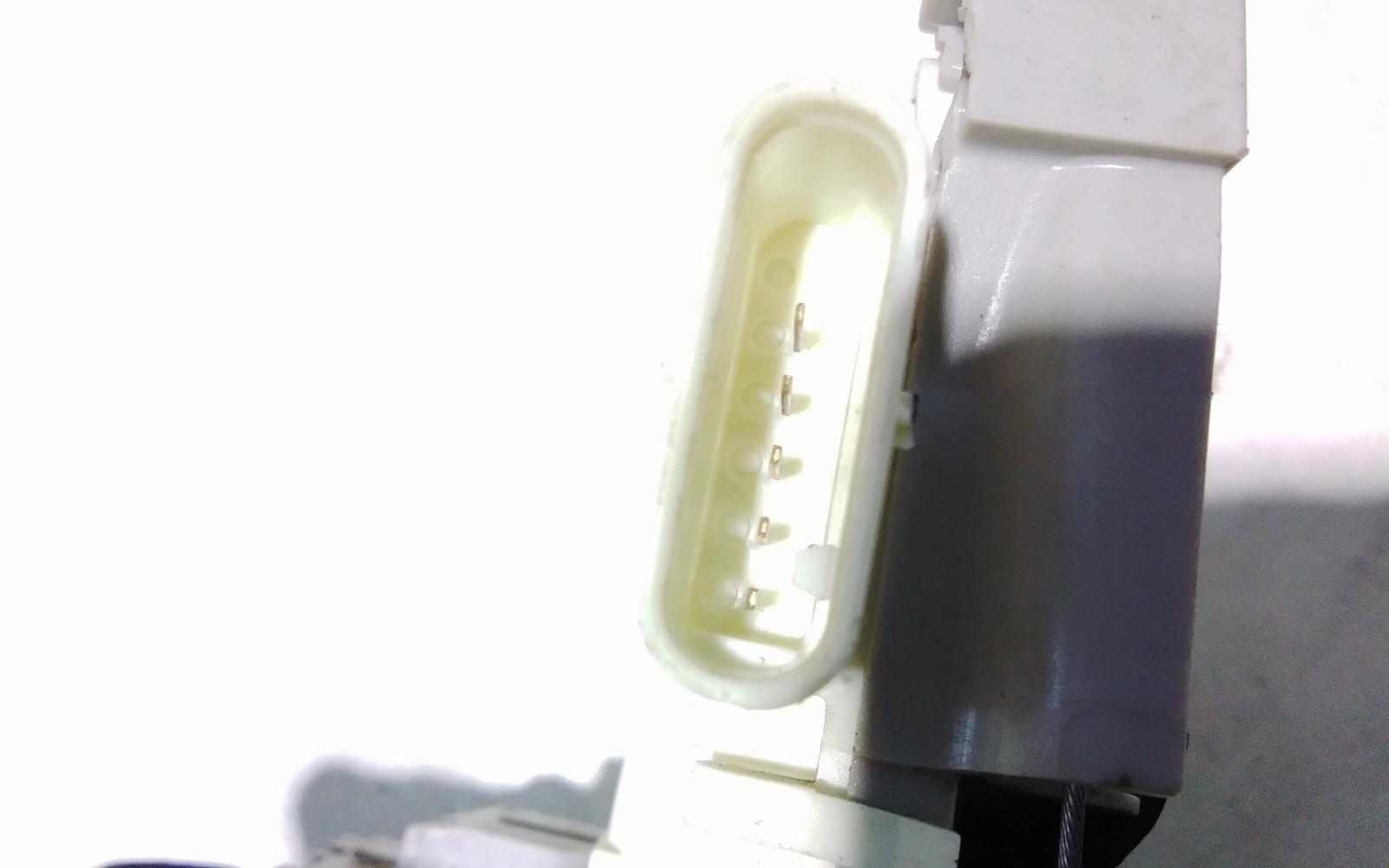 View Auto part Door/Boot/Gate Lock Audi A1 2016