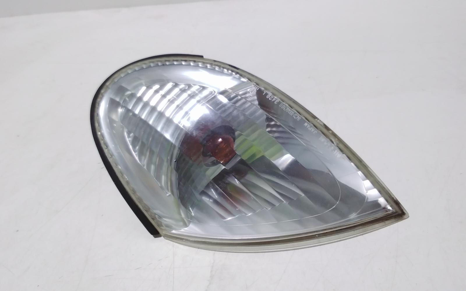 View Auto part Right Indicator/Fog/Side Nissan Pulsar 2002