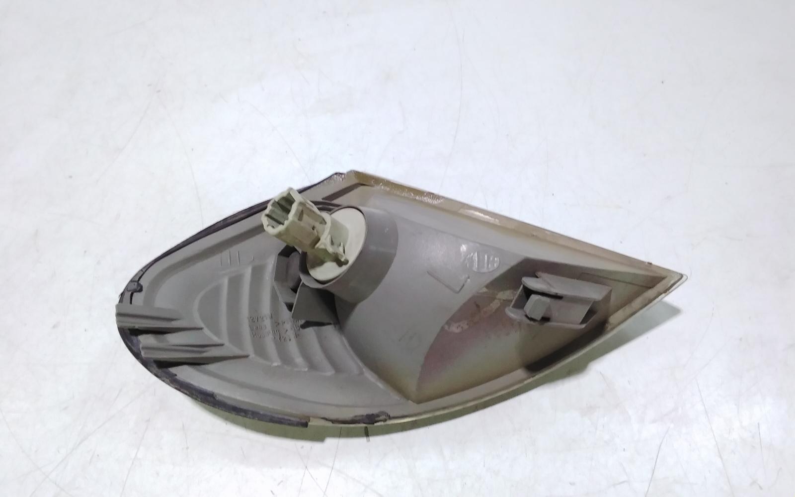 View Auto part Right Indicator/Fog/Side Nissan Pulsar 2002