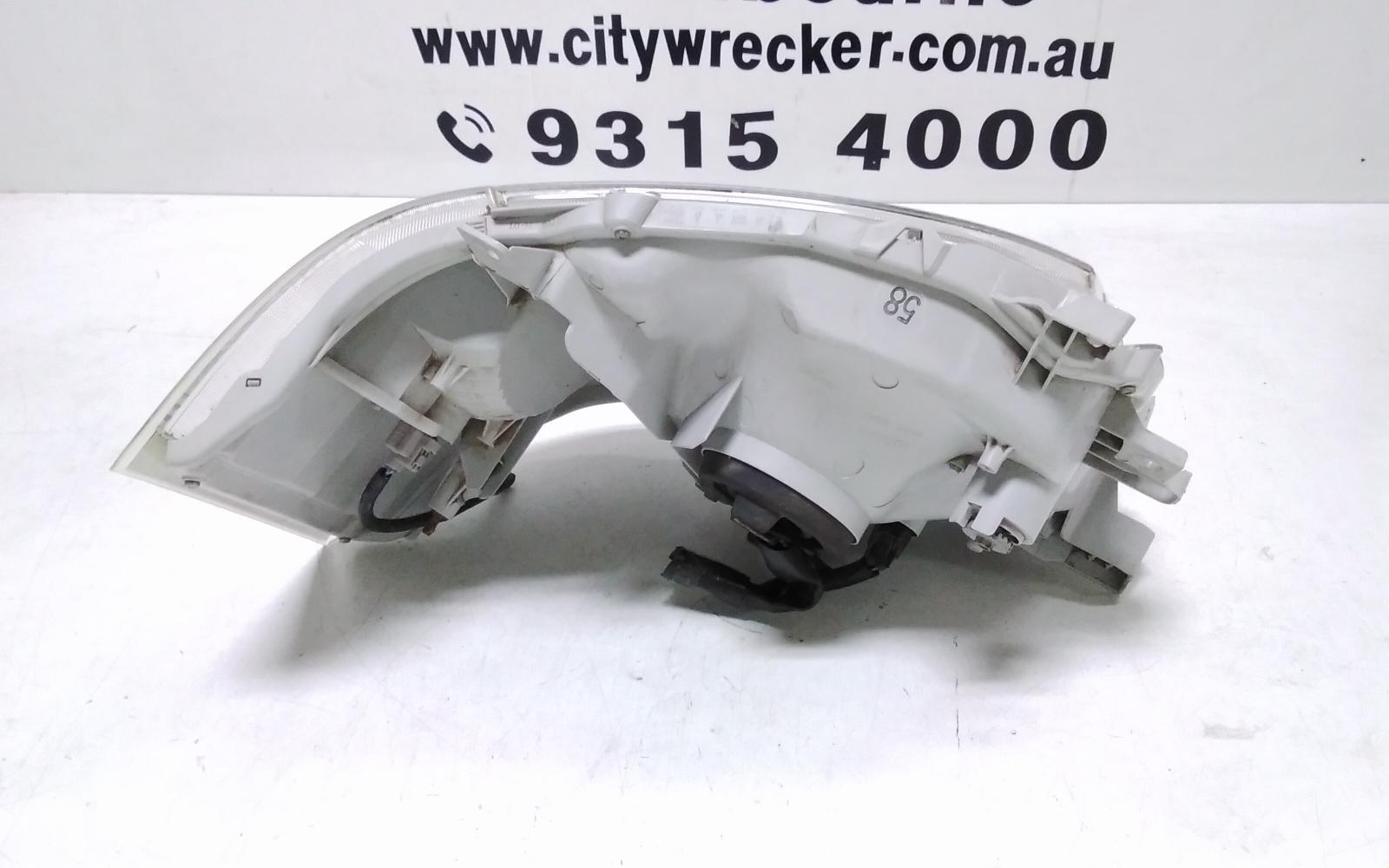 View Auto part Left Headlamp Toyota Hiace 2013