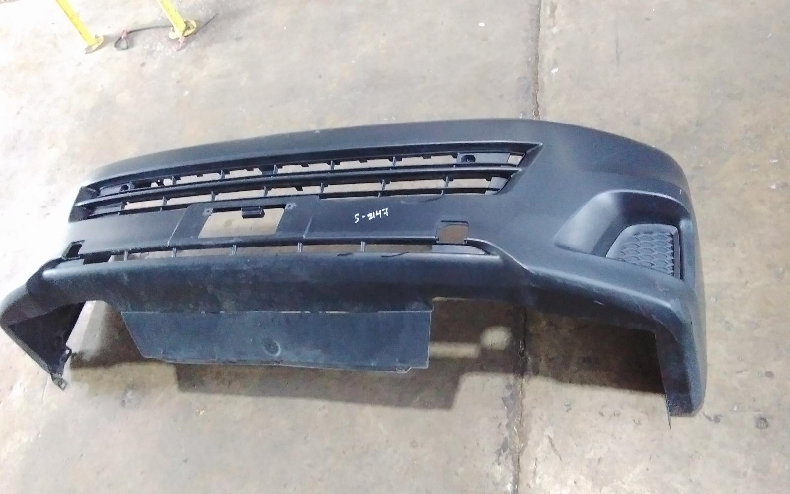 View Auto part Front Bumper Toyota Hiace 2013