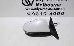 View Auto part Right Door Mirror Toyota Kluger 2014