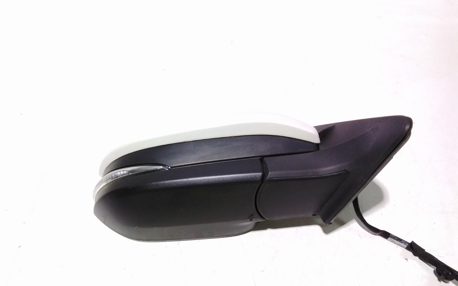 View Auto part Right Door Mirror Toyota Kluger 2014
