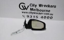 View Auto part Right Door Mirror Toyota Kluger 2014