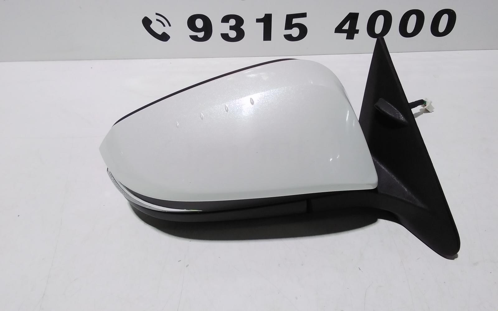 View Auto part Right Door Mirror Toyota Kluger 2014