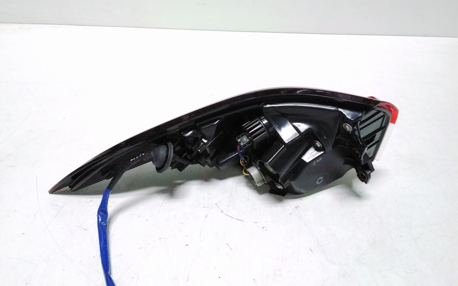 View Auto part Right Taillight Toyota Corolla 2021