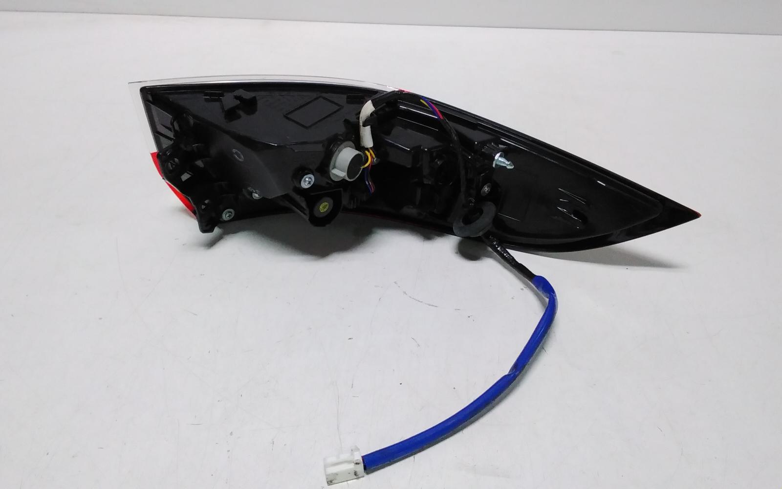 View Auto part Right Taillight Toyota Corolla 2021