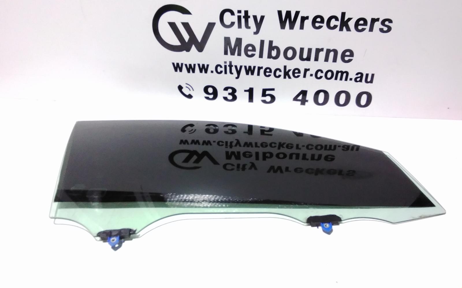 View Auto part Right Front Door Window Toyota Kluger 2014