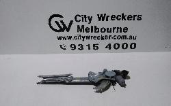 View Auto part Right Front Window Reg/Motor Toyota Kluger 2014