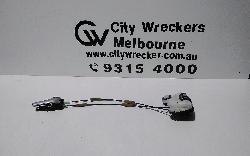 View Auto part Door/Boot/Gate Lock Toyota Kluger 2014