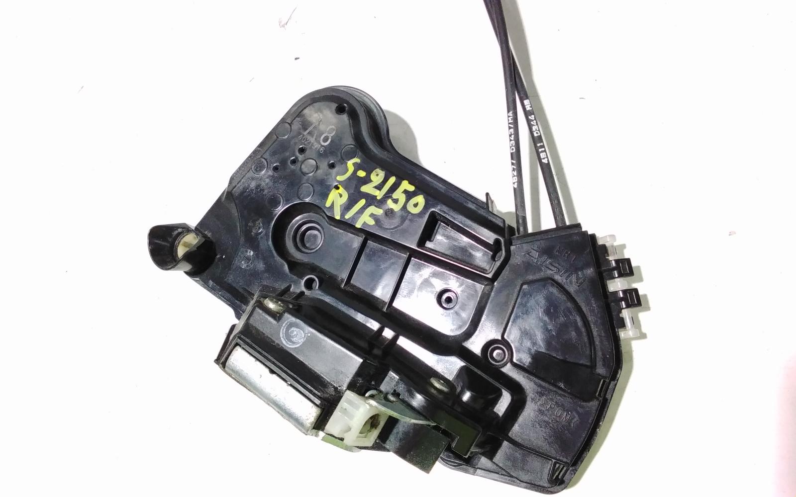View Auto part Door/Boot/Gate Lock Toyota Kluger 2014