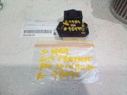 View Auto part Fan Speed Resistor Fiat Freemont 2015