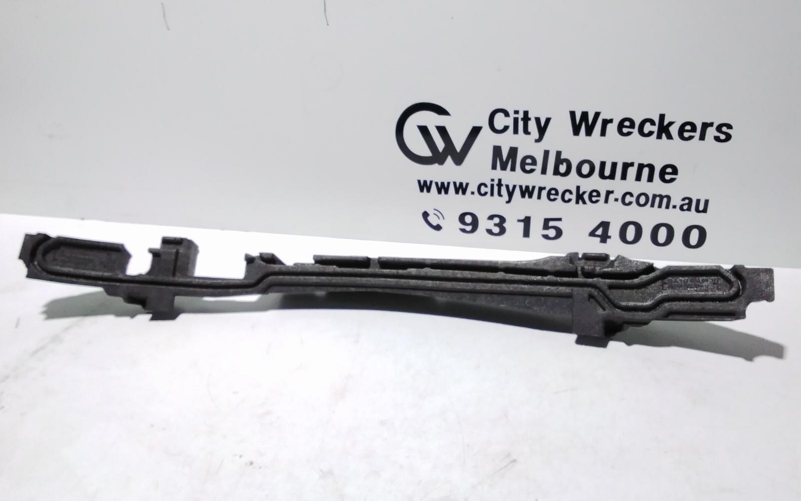 2015 Mercedes Cla Class F/Bar Reinforc/Brack View Auto part F/Bar Reinforc/Brack Mercedes Cla Class 2015