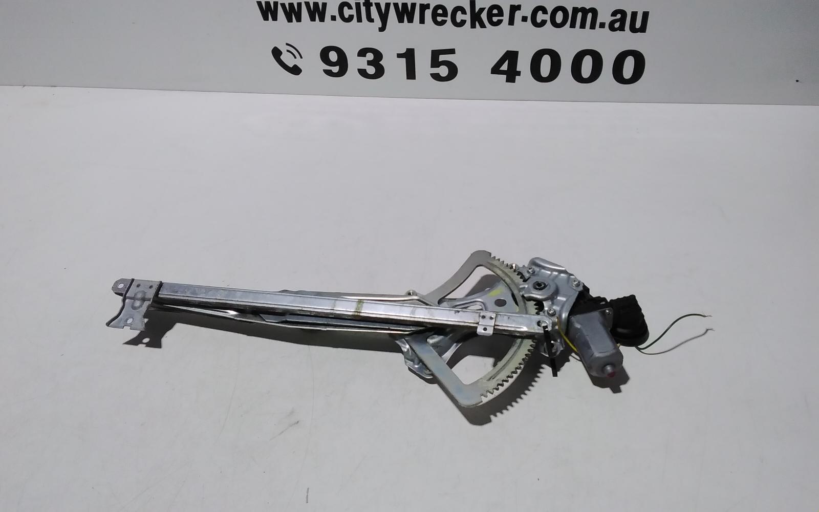 2013 Toyota Hiace Left Front Window Reg/Motor View Auto part Left Front Window Reg/Motor Toyota Hiace 2013