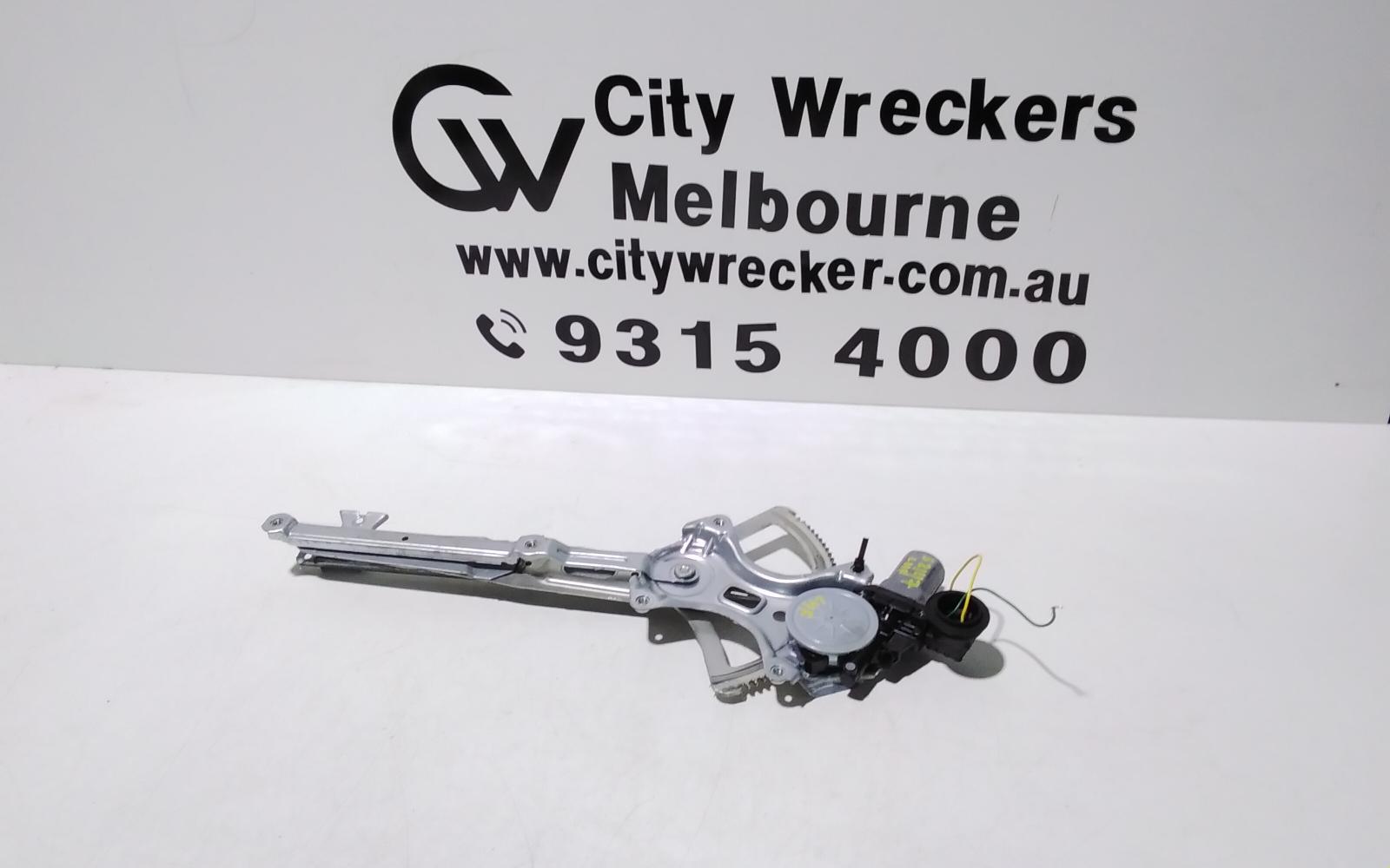 2013 Toyota Hiace Left Front Window Reg/Motor View Auto part Left Front Window Reg/Motor Toyota Hiace 2013
