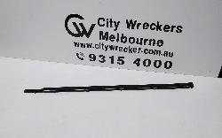 View Auto part Body/Door Mould Toyota Kluger 2014