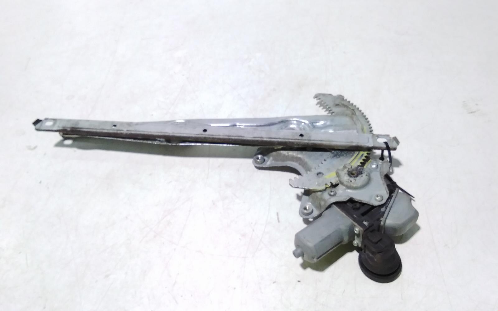 View Auto part Left Front Window Reg/Motor Toyota Kluger 2014