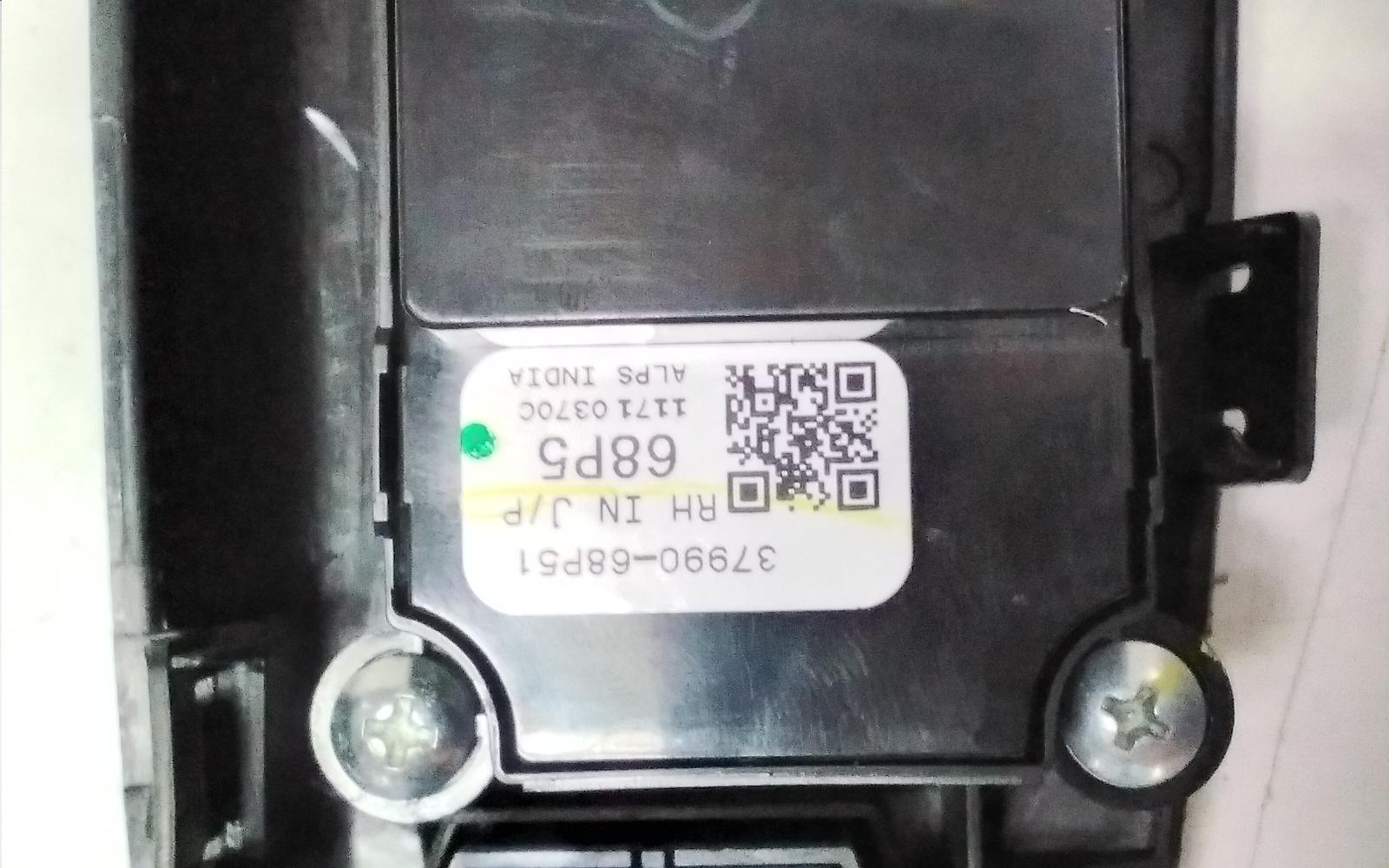 View Auto part Pwr Dr Wind Switch Suzuki Baleno 2021