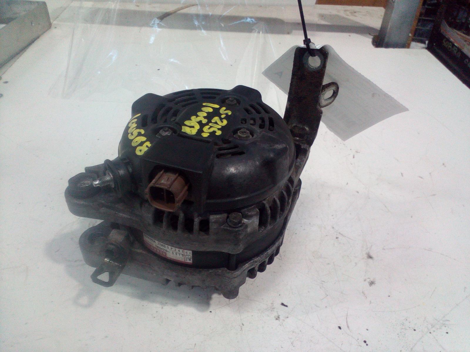 View Auto part Alternator Toyota Kluger 2014