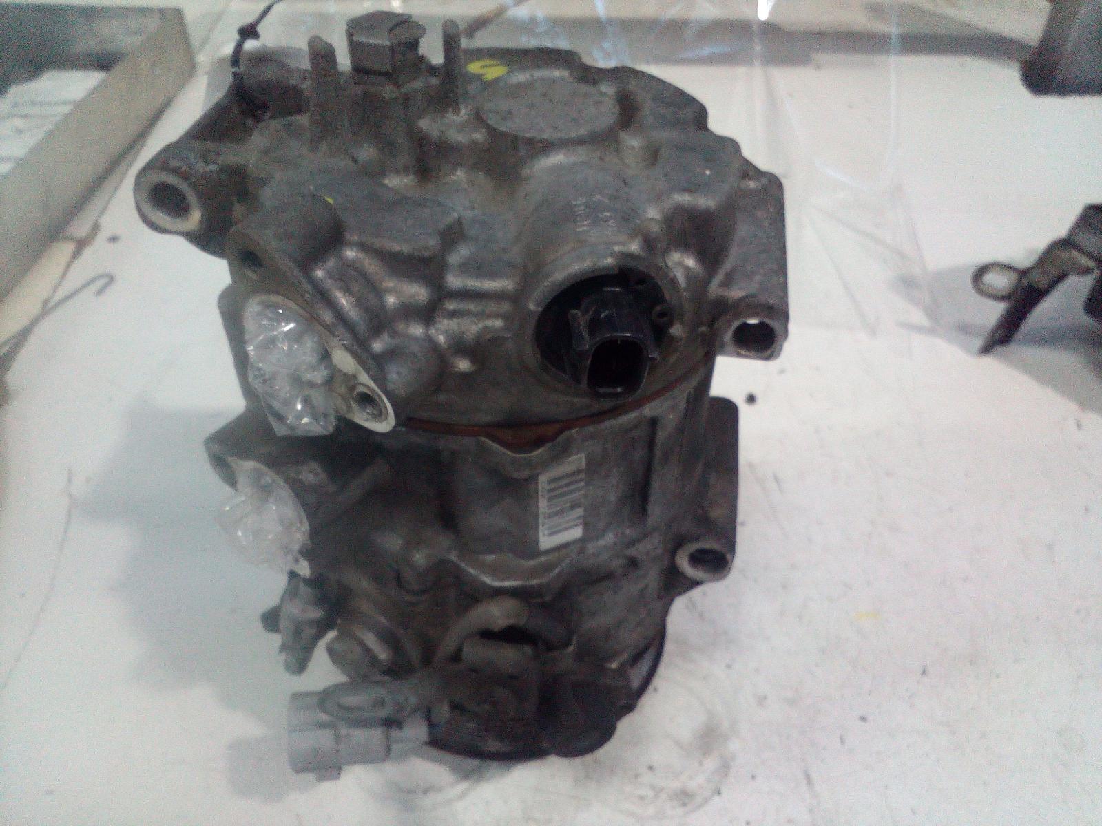 View Auto part A/C Compressor Toyota Kluger 2014