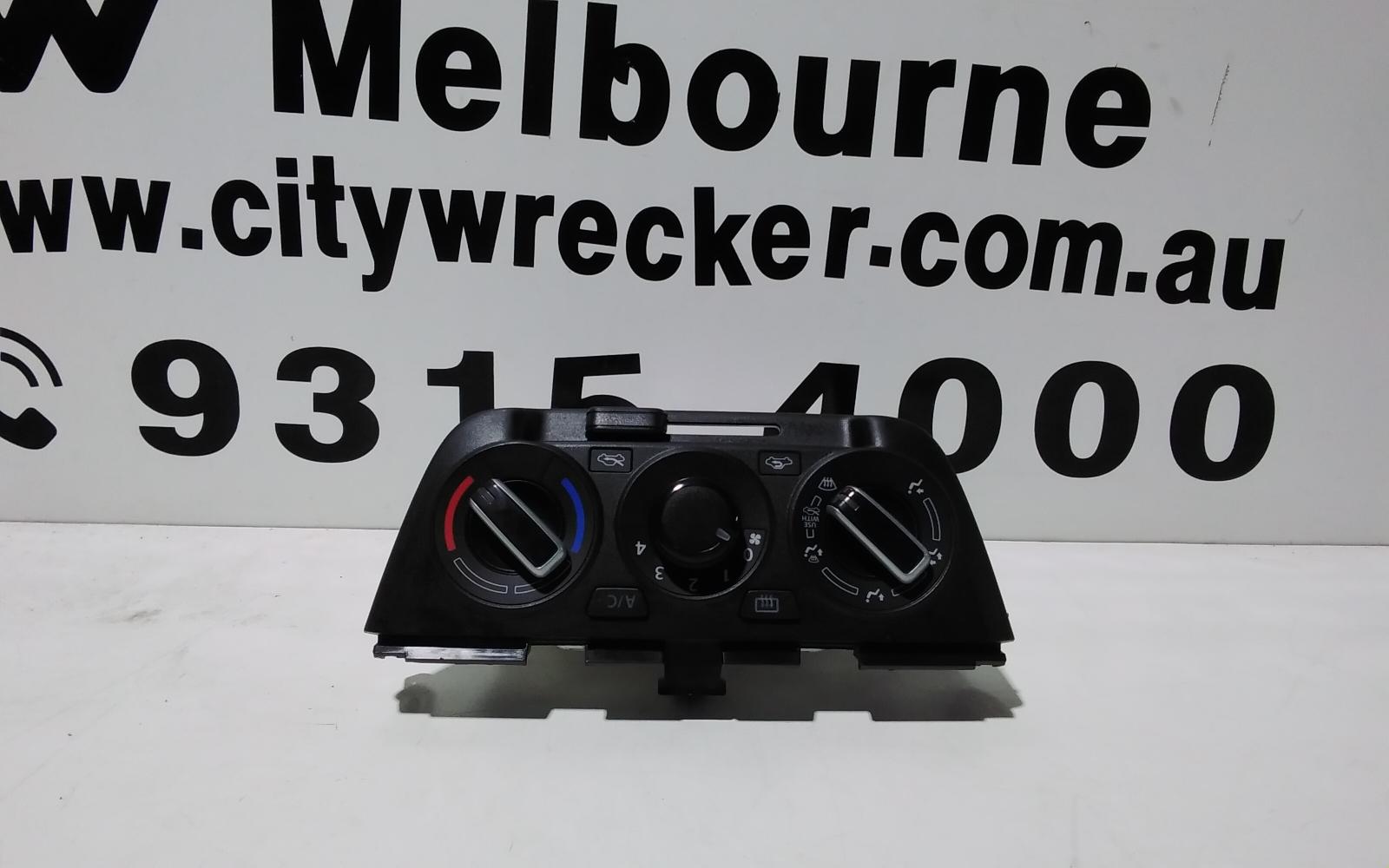 View Auto part Heater/Ac Controls Suzuki Swift 2019