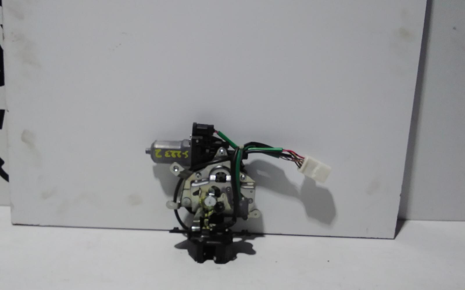 View Auto part Tailgate Regulator Mitsubishi Outlander 2014