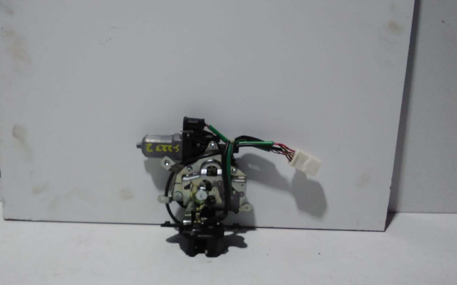 View Auto part Tailgate Regulator Mitsubishi Outlander 2014