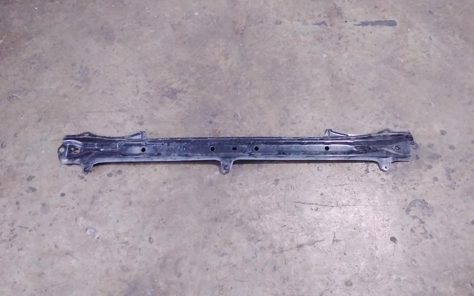 View Auto part F/Bar Reinforc/Brack Toyota Hiace 2013