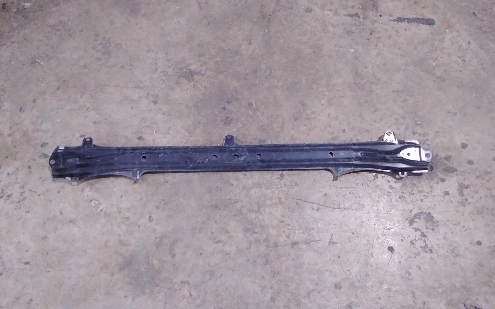 View Auto part F/Bar Reinforc/Brack Toyota Hiace 2013