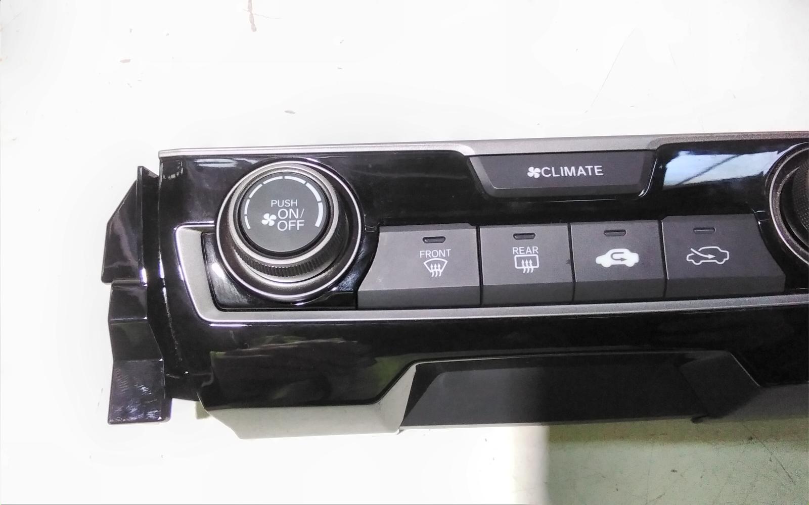 View Auto part Heater/Ac Controls Honda Civic 2019