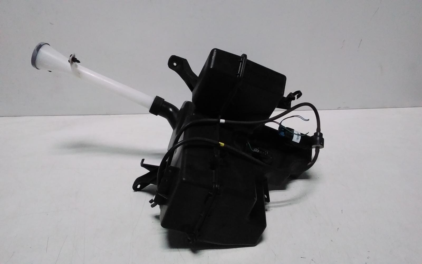 View Auto part Washer Bottle Nissan Pathfinder 2013