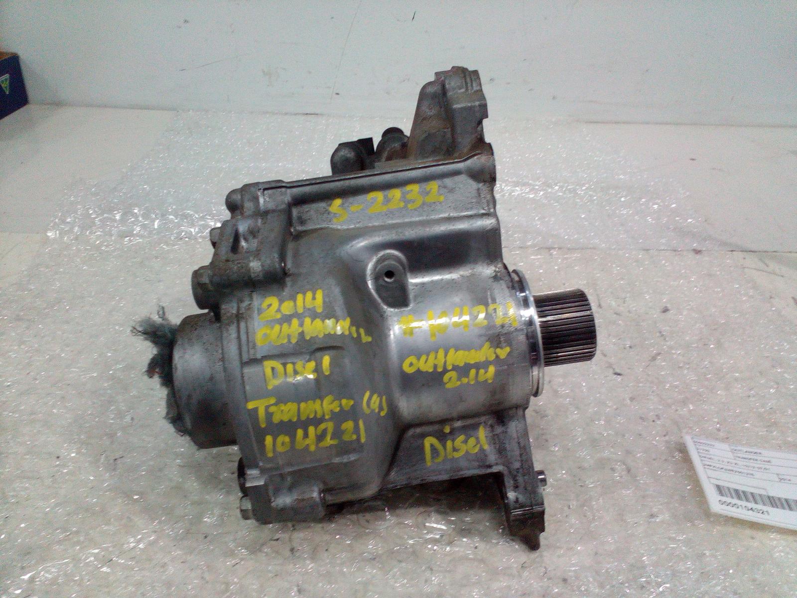 View Auto part Transfer Case Mitsubishi Outlander 2014