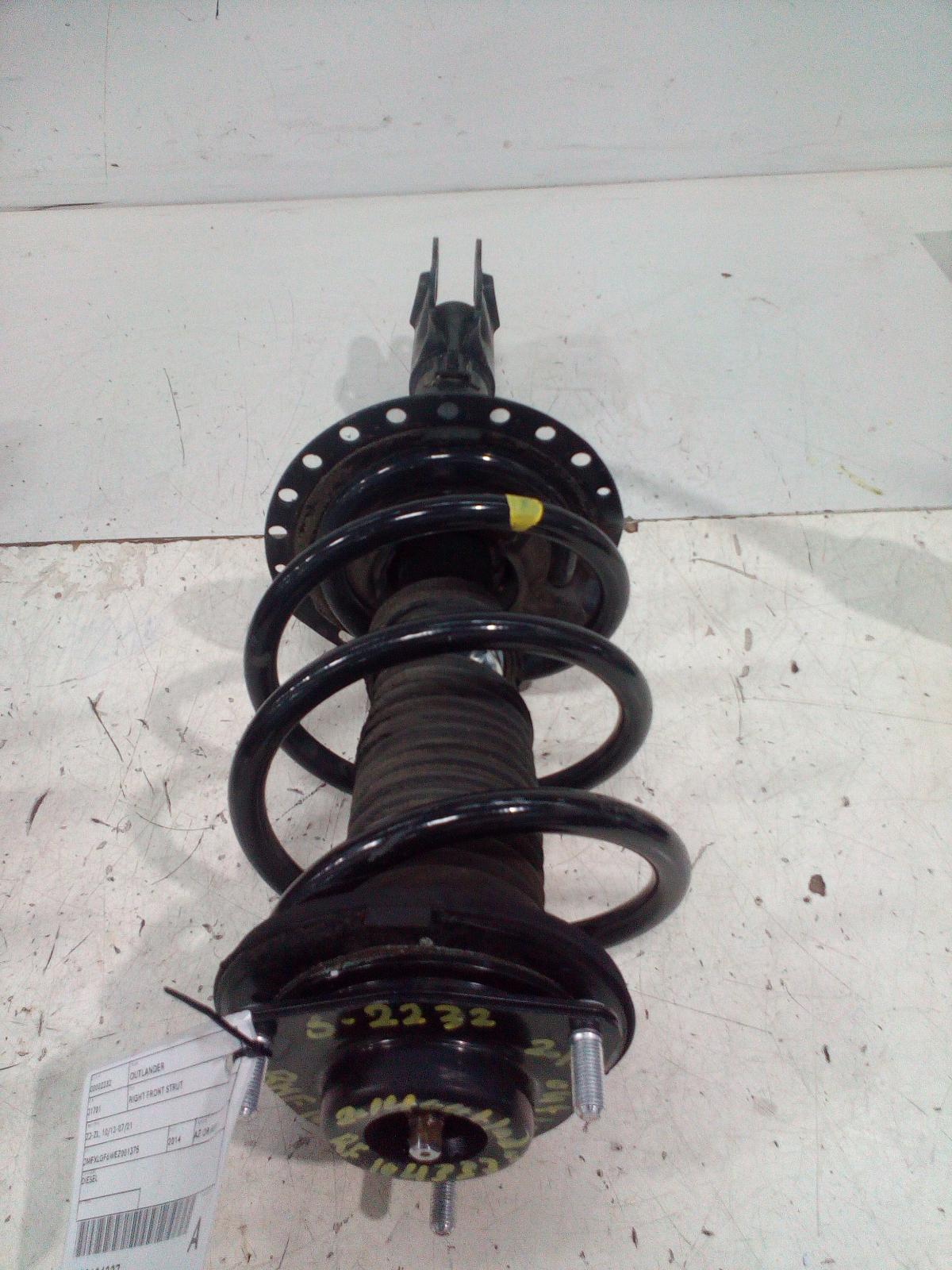 2014 Mitsubishi Outlander Right Front Strut View Auto part Right Front Strut Mitsubishi Outlander 2014
