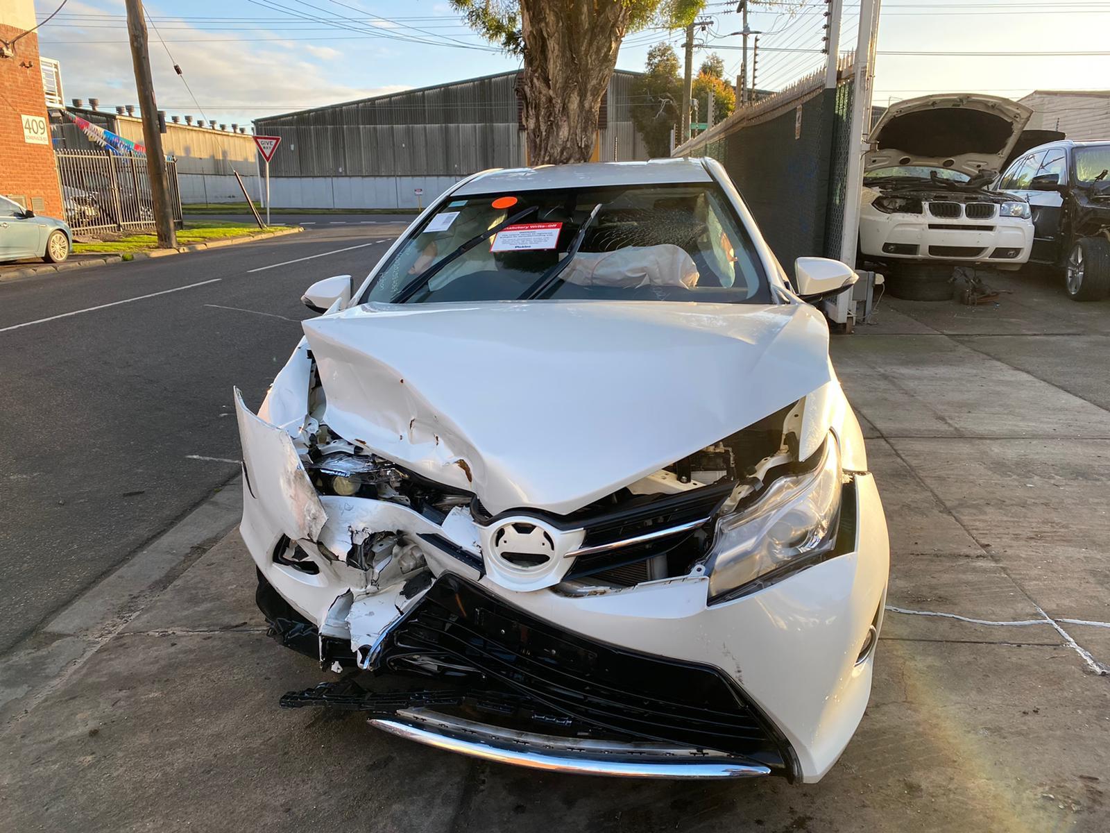 Fuel Pump Corolla Toyota 2015