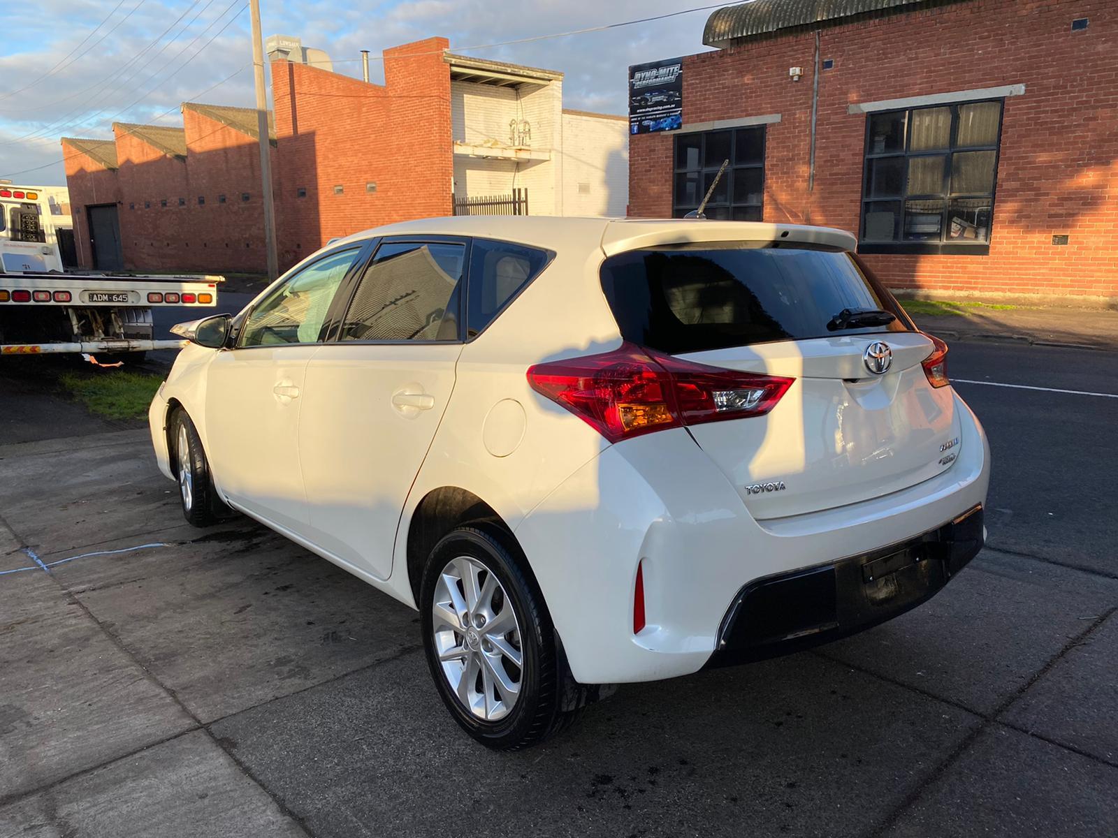 Fuel Pump Corolla Toyota 2015