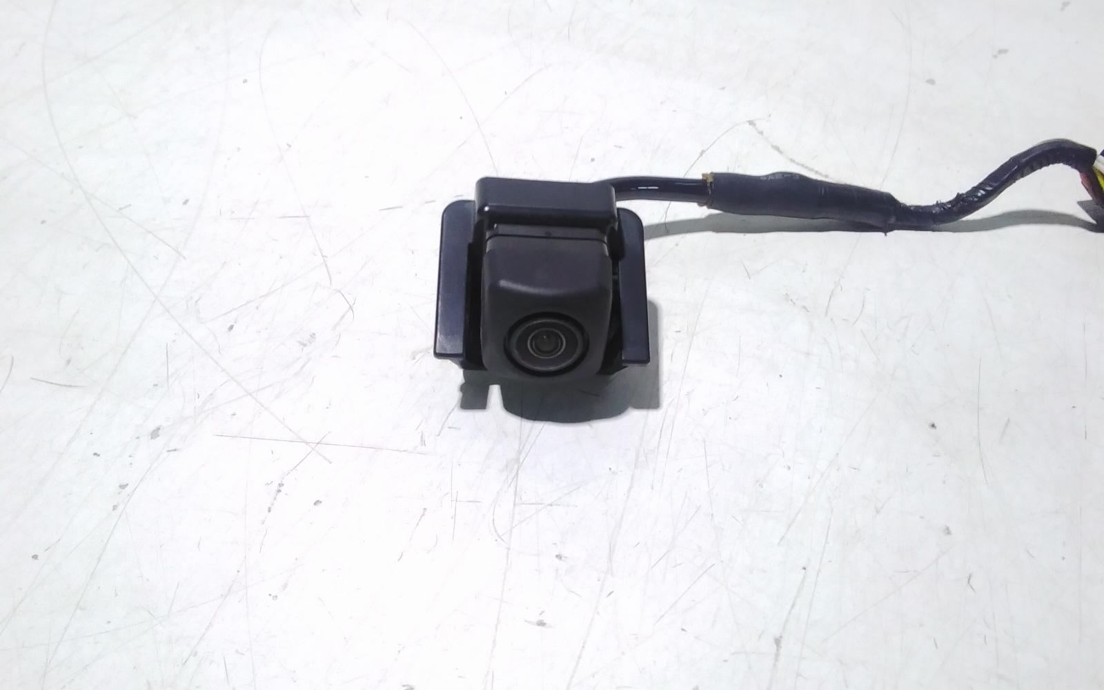 View Auto part Reverse Camera Honda Civic 2019