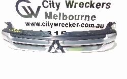 View Auto part Grille Mitsubishi Outlander 2014
