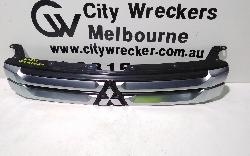 View Auto part Grille Mitsubishi Outlander 2014