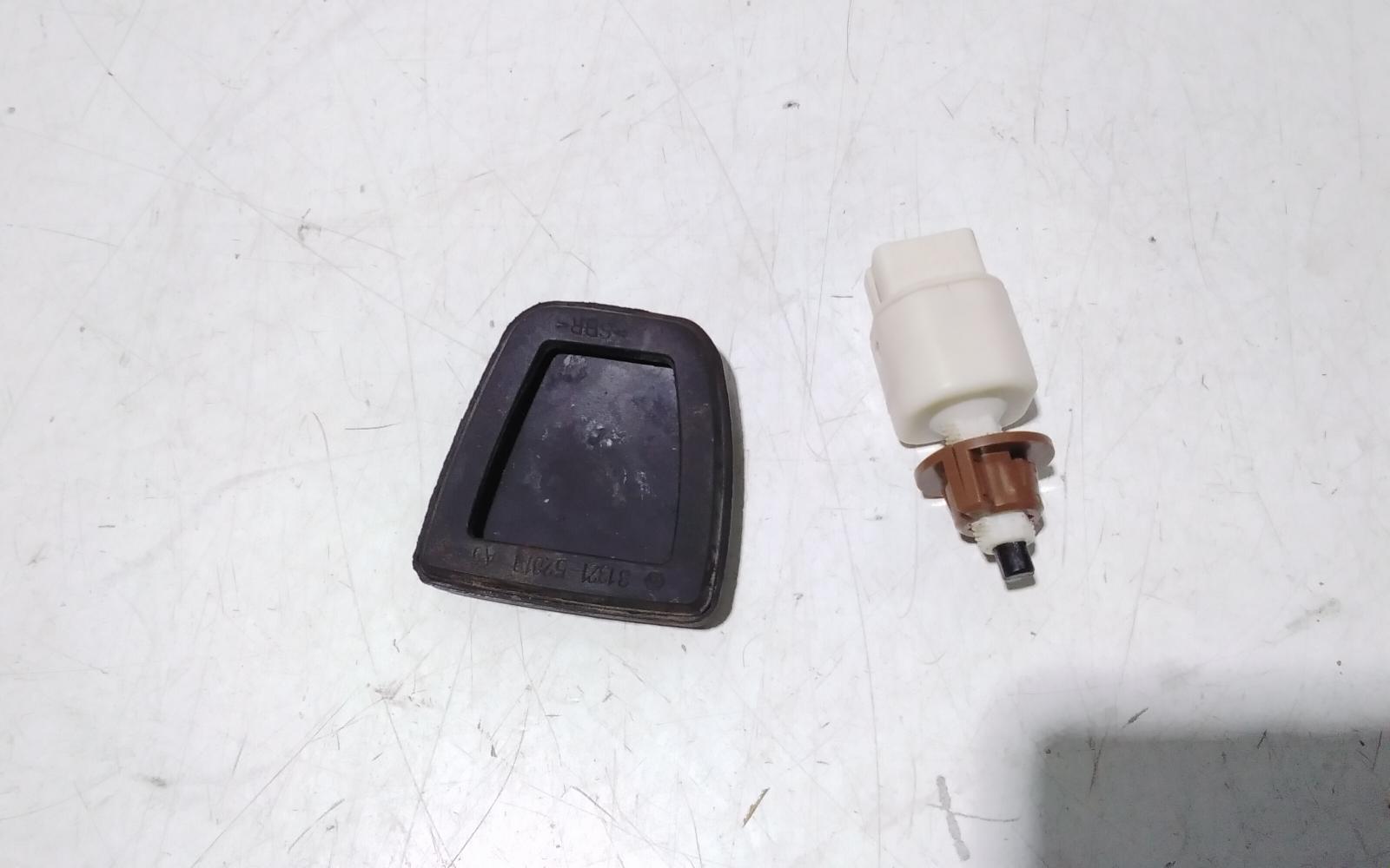 View Auto part Pedal Assembly Toyota Hiace 2013