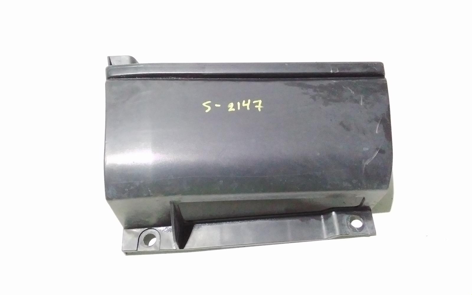 View Auto part Side Step/Skirt Toyota Hiace 2013
