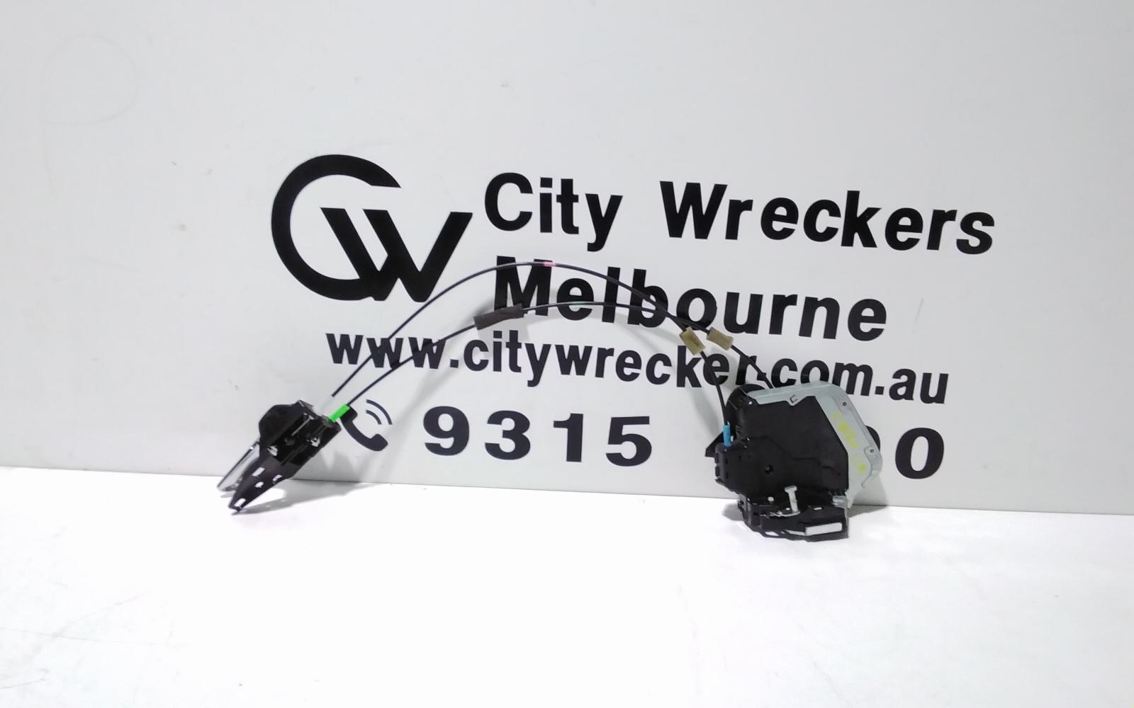 View Auto part Door/Boot/Gate Lock Toyota Rav4 2017