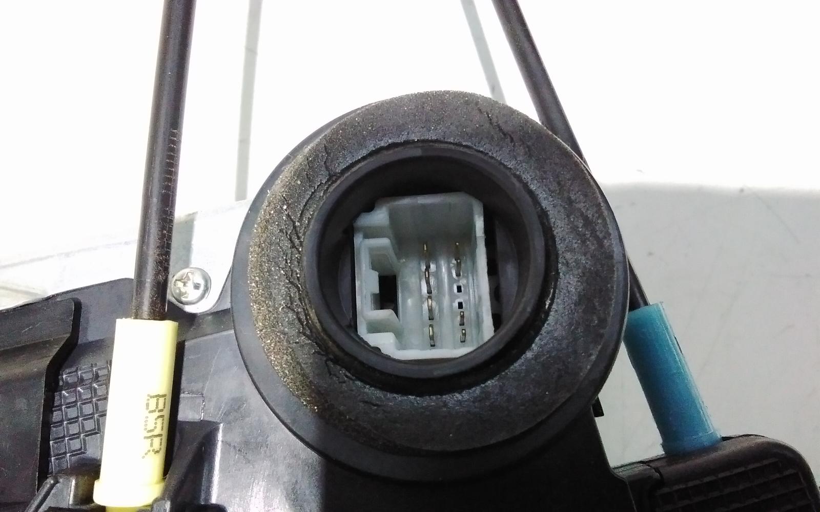 View Auto part Door/Boot/Gate Lock Toyota Rav4 2017