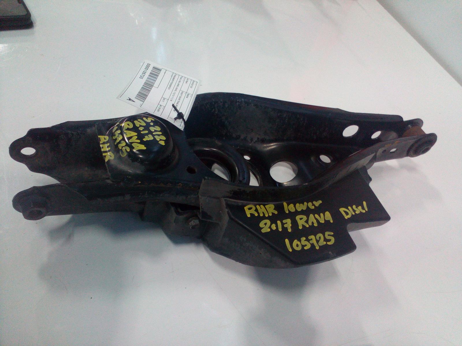 View Auto part Right Rear Trailing Arm Toyota Rav4 2017