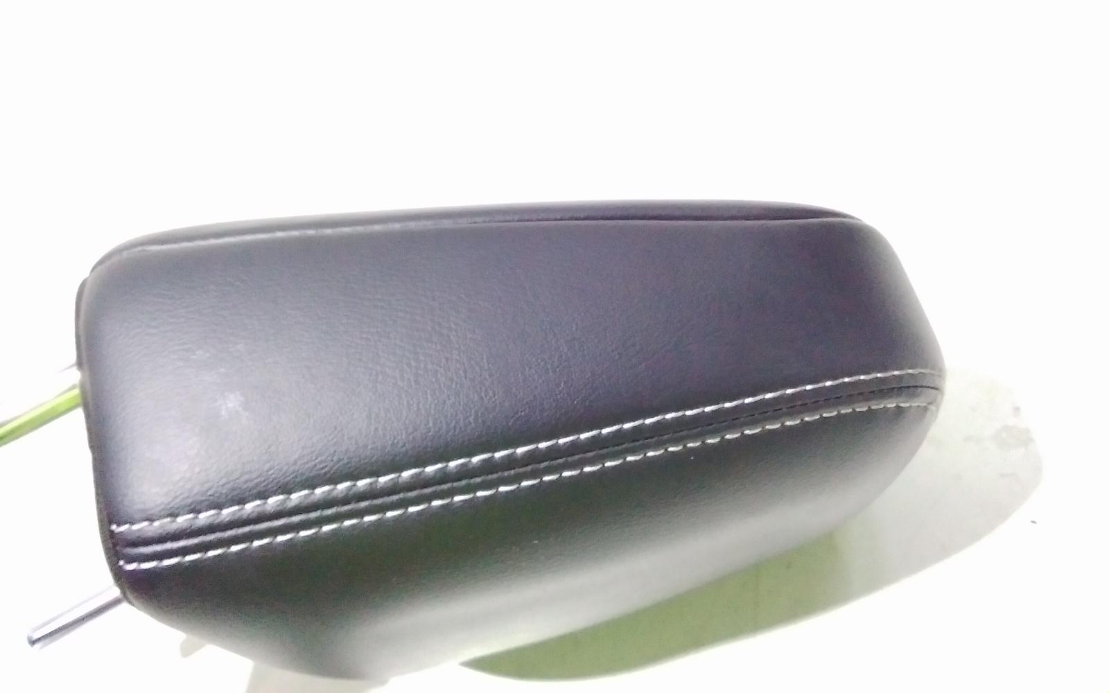 View Auto part Headrest Toyota Rav4 2017