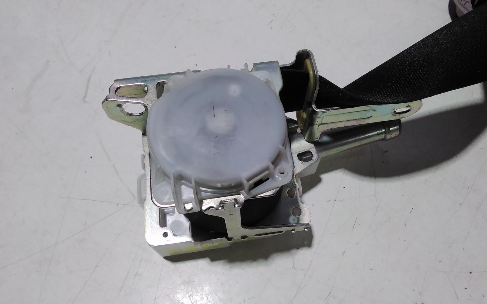 View Auto part Seatbelt/Stalk Toyota Rav4 2017