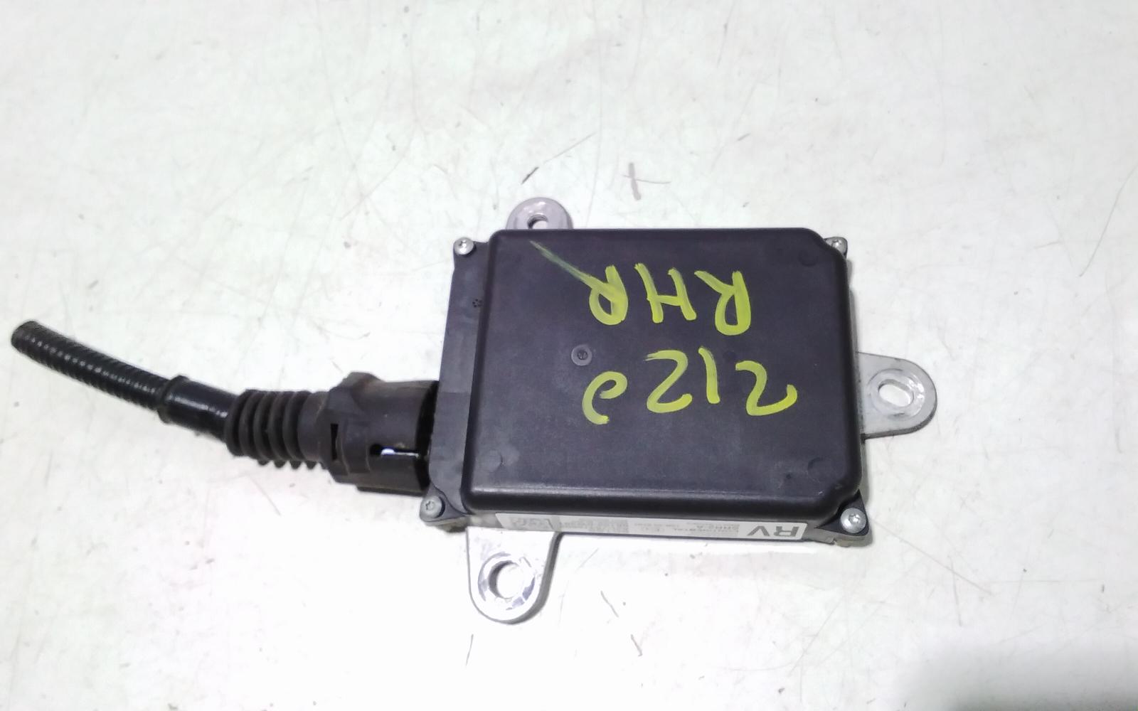 View Auto part Misc Toyota Rav4 2017