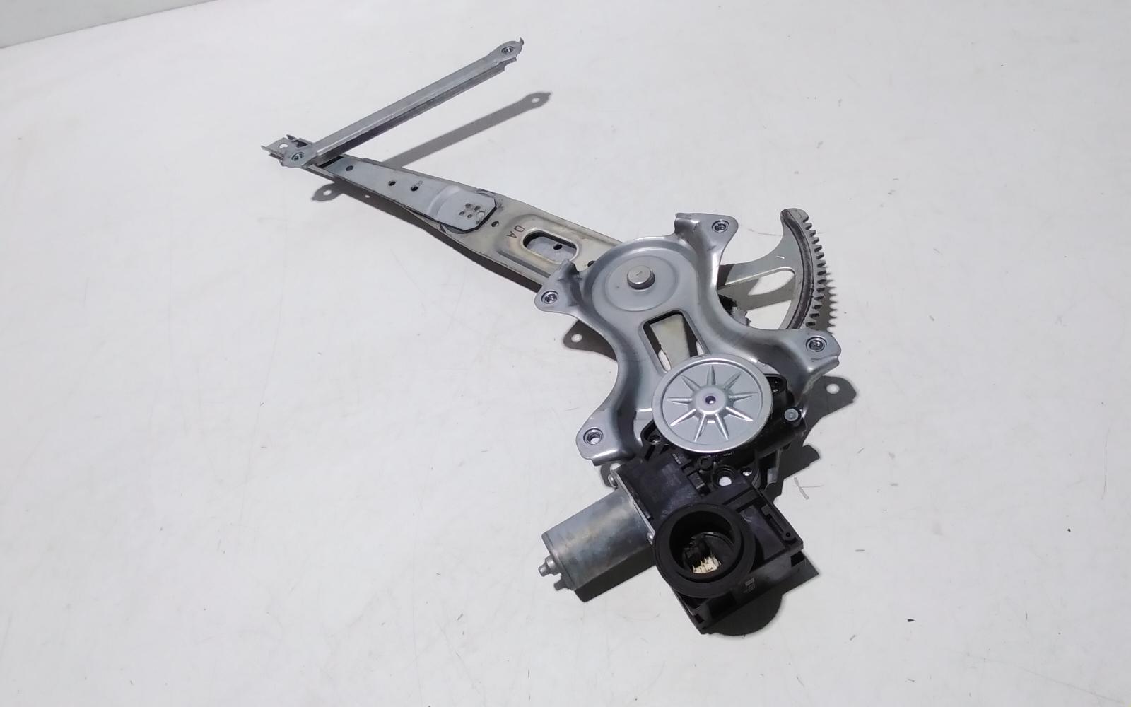 View Auto part Right Front Window Reg/Motor Toyota Rav4 2017