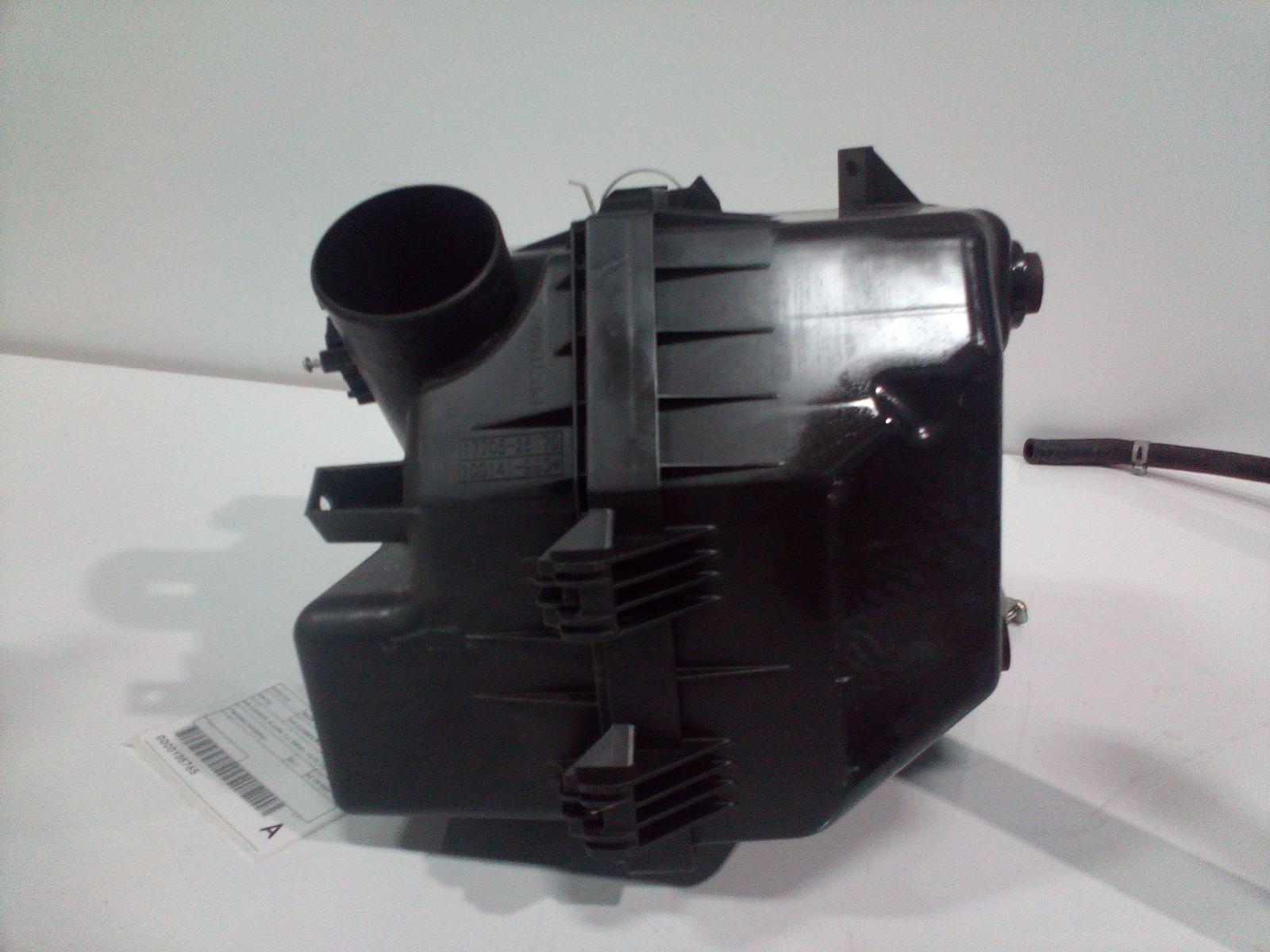 View Auto part Air Cleaner/Box Toyota Rav4 2017