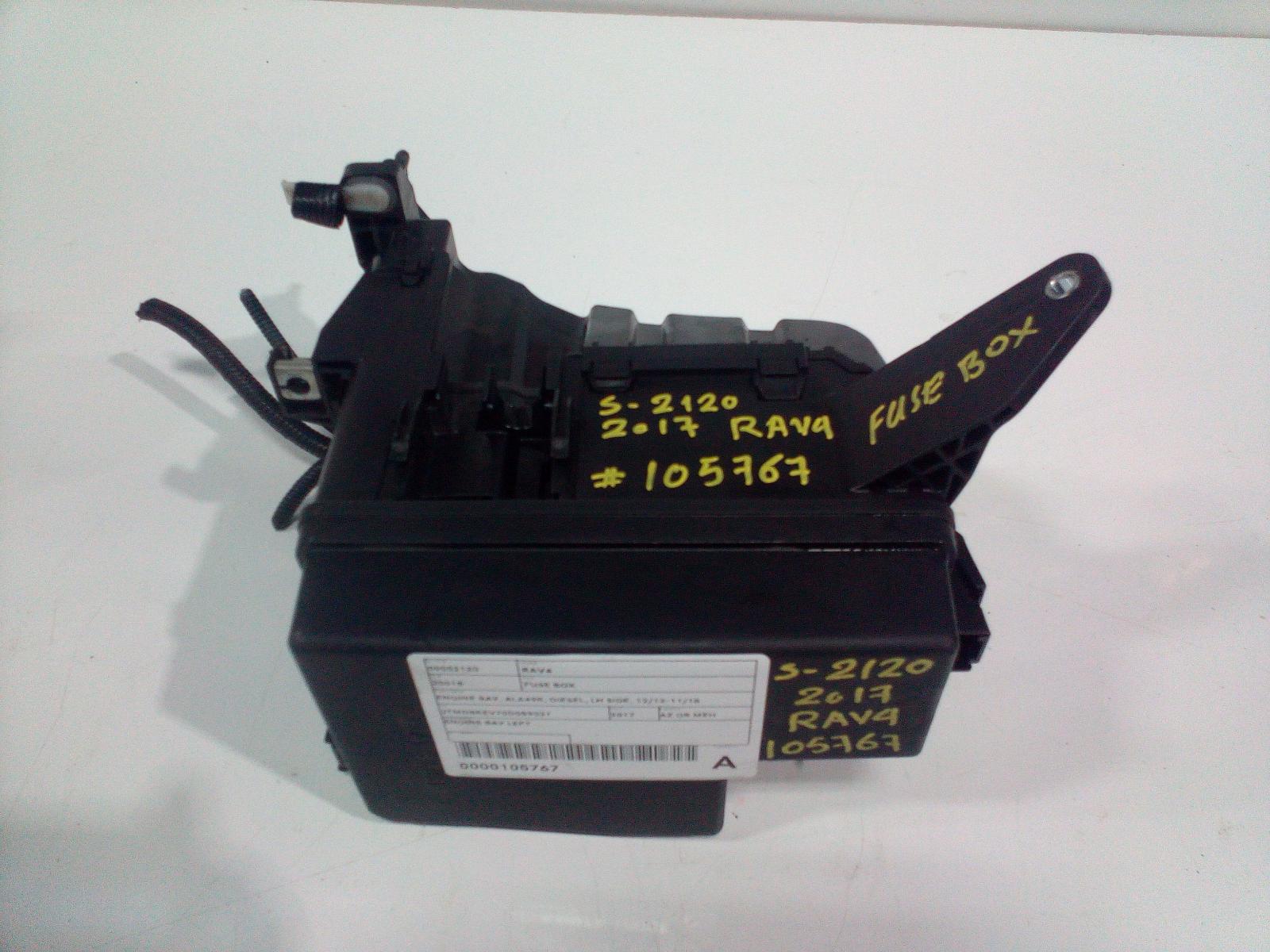 View Auto part Fuse Box Toyota Rav4 2017