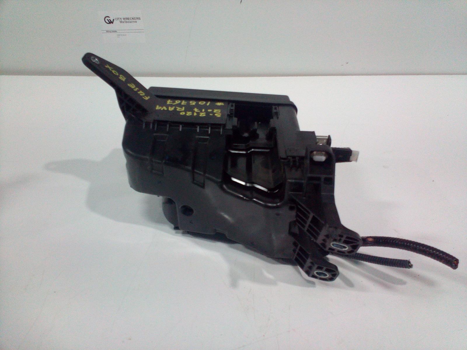 View Auto part Fuse Box Toyota Rav4 2017